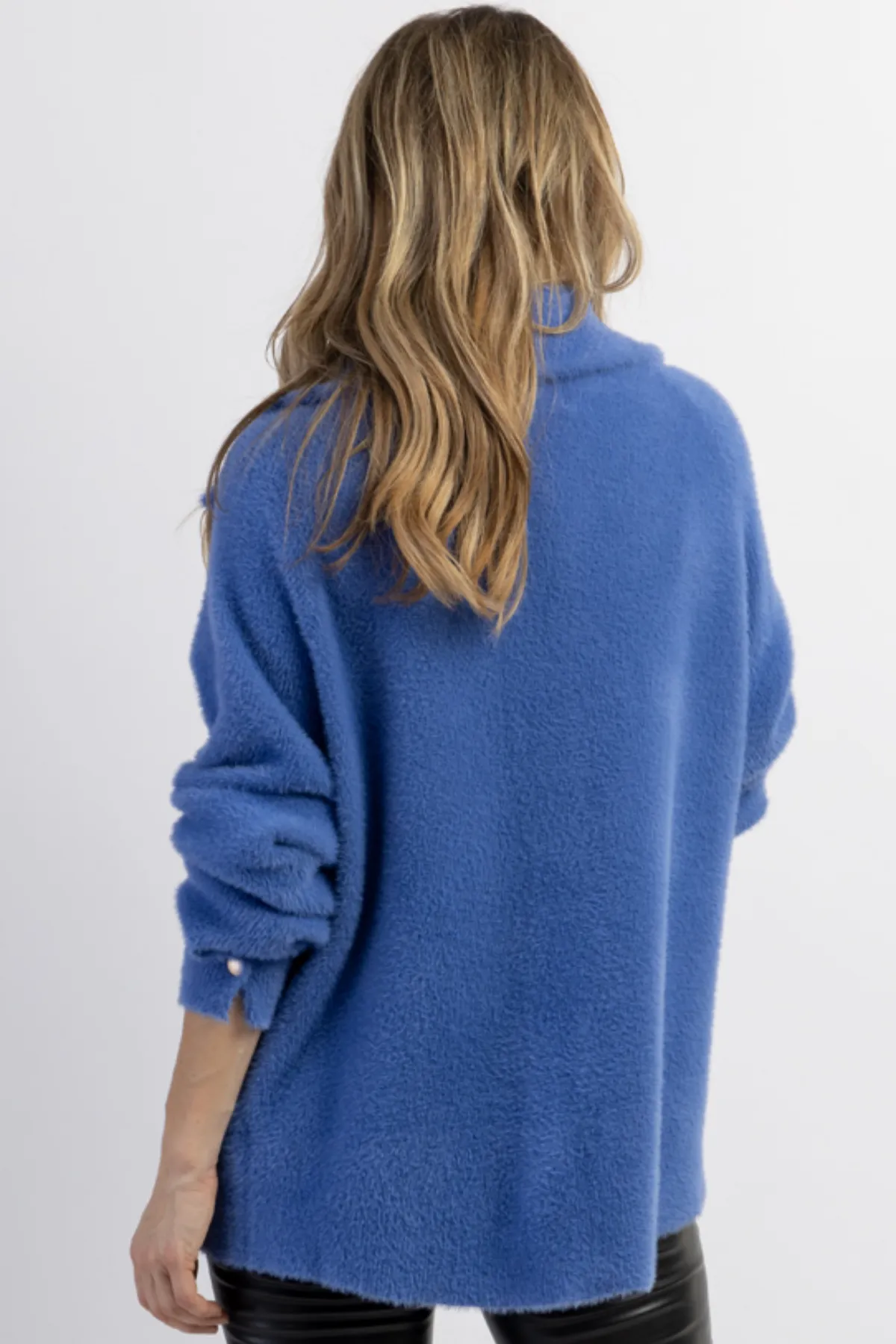 BLUE FRANKIE SOFT FUR SHACKET