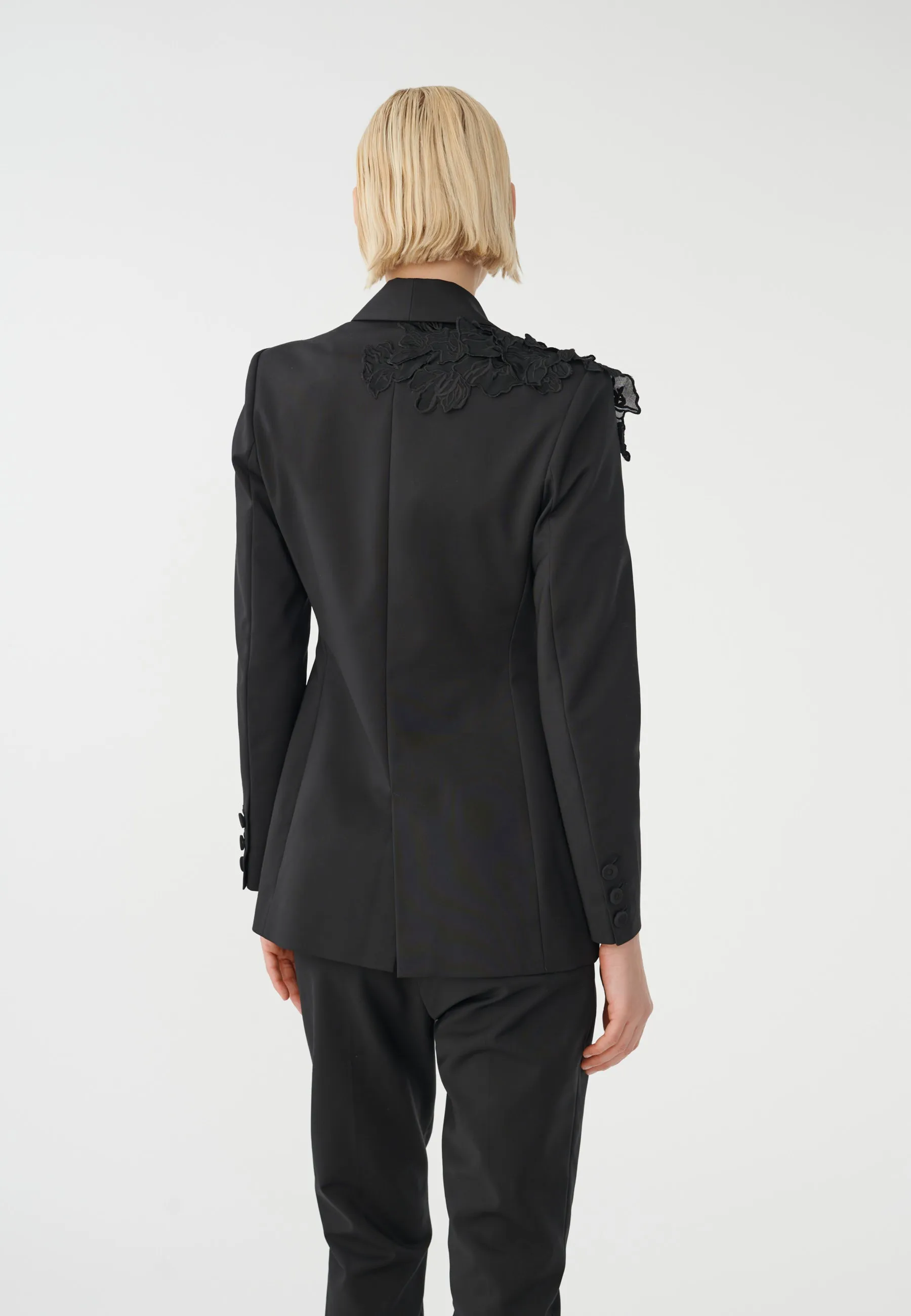 Cristobelli-Black