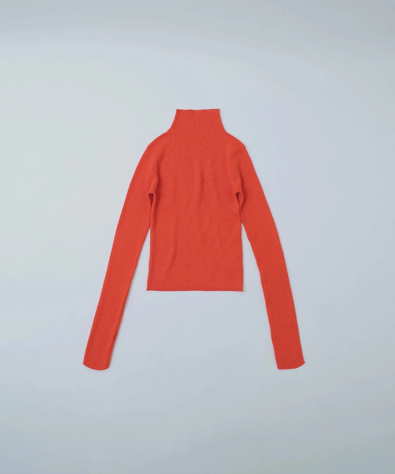Finger hole high-neck rib knit